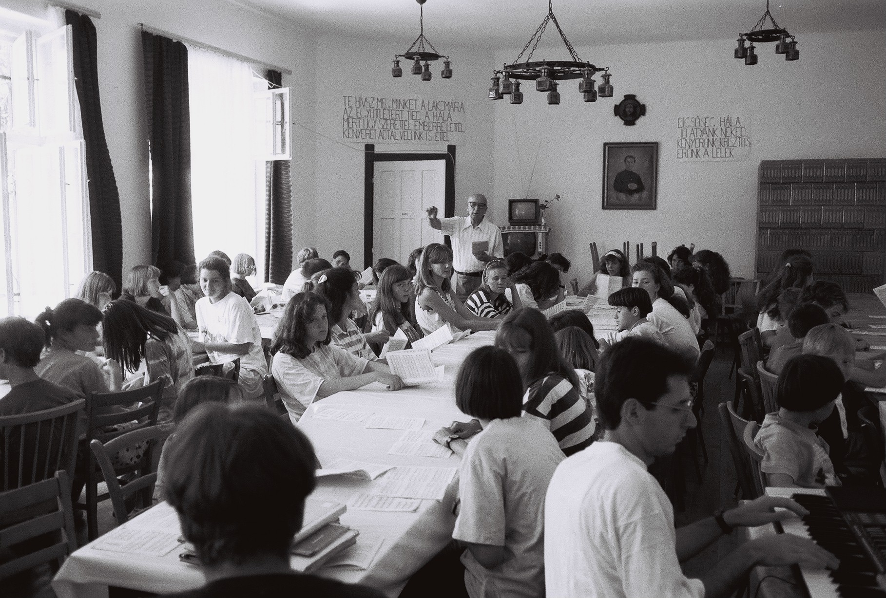 Péliföldszentkereszt, 1993 (Bencseky Mátyás fényképei)